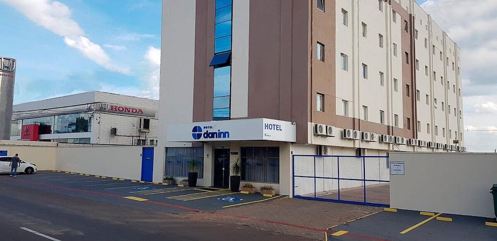 Hotel Dan Inn Sao Carlos By Nacional Inn Extérieur photo