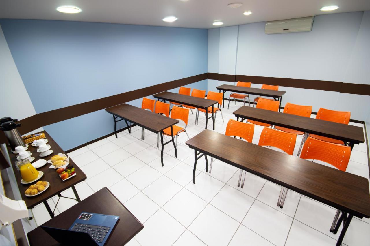 Hotel Dan Inn Sao Carlos By Nacional Inn Extérieur photo