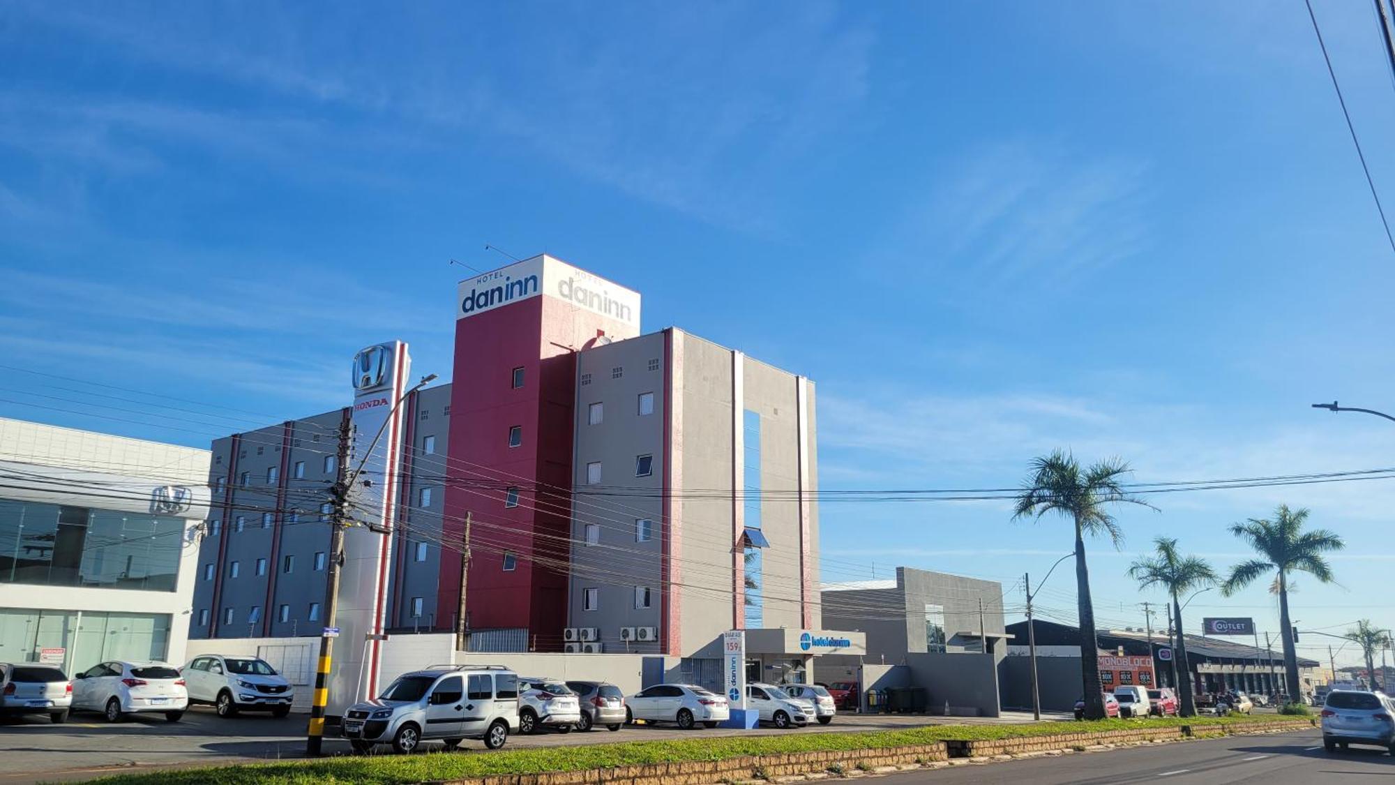 Hotel Dan Inn Sao Carlos By Nacional Inn Extérieur photo